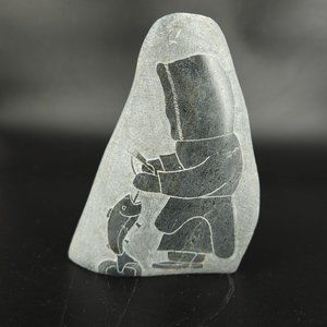 Inuit Eskimo Carving Etching Soapstone Soap Stone Sculpture CAN Igloo Tag Signed